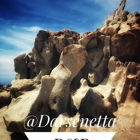 Darsenetta Carloforte (Isola di San Pietro)